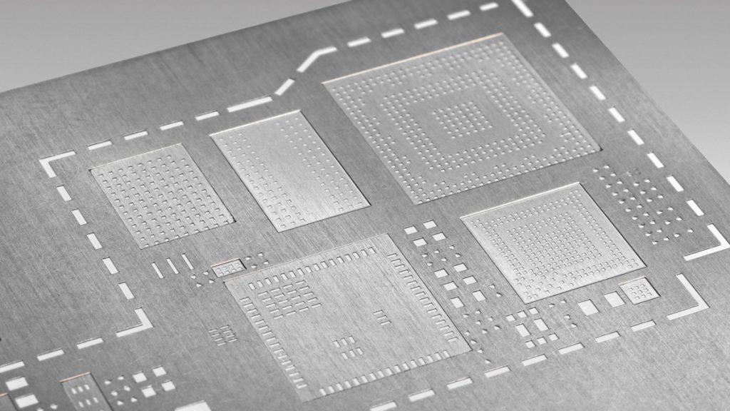 Solder-Paste-Stencil-Cleaning-Methods-Compared